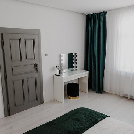 Ah Zimna Apartment Kosice Luaran gambar